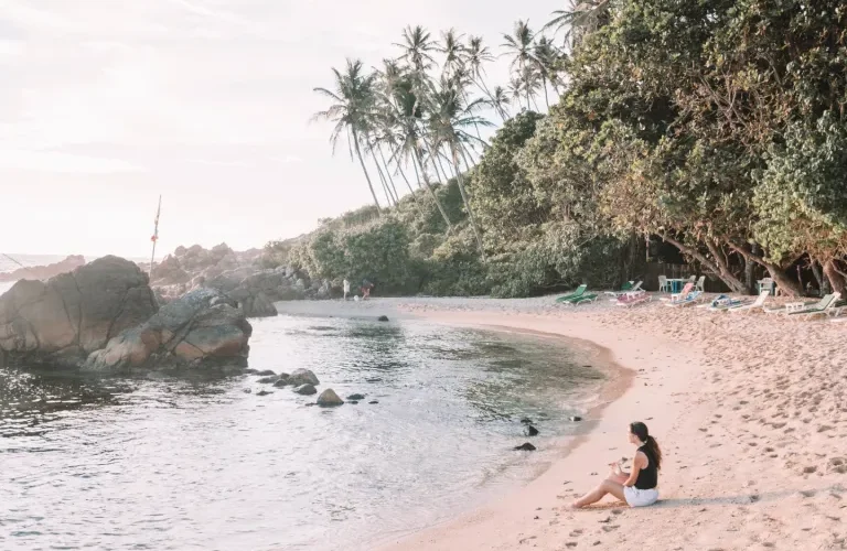 secret beach mirissa